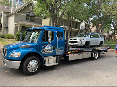 Vehicle Recovery Service in Aurora, CO